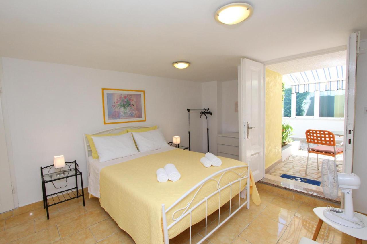 Apartments Knezovic Rovinj Extérieur photo