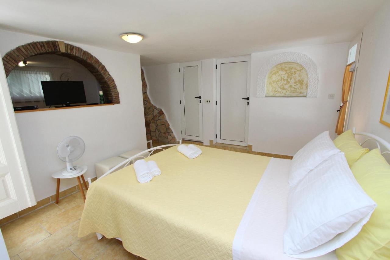 Apartments Knezovic Rovinj Extérieur photo